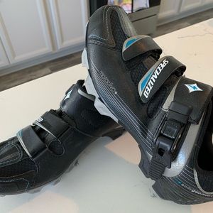 Women’s Specialized cycling/spin shoe